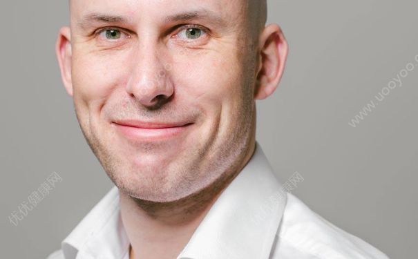 男人精液发红怎么回事？男人精子红色是做爱做多了吗？(1)
