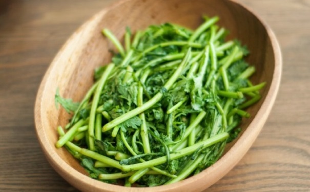 茼蒿可以减肥吗？茼蒿的热量高吗？(1)