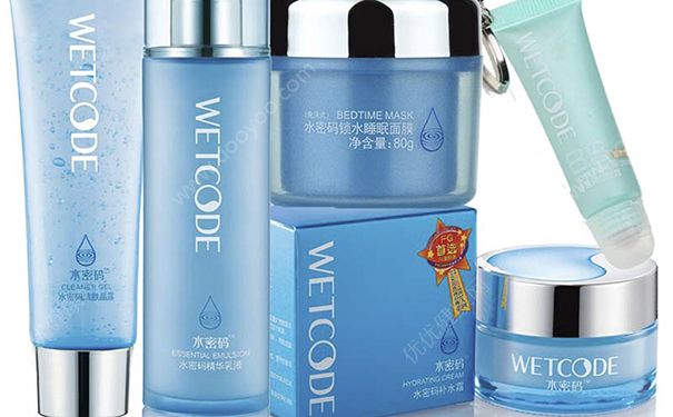 丹姿水密码适合什么肤质？丹姿水密码适合年龄是多大？(4)