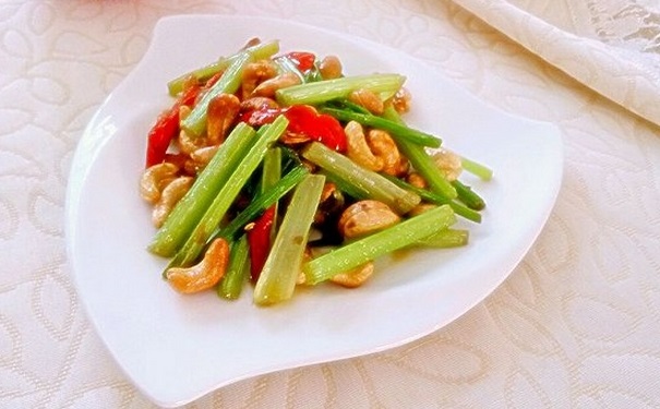 芹菜怎么吃最有营养？芹菜怎么吃健康？[图]