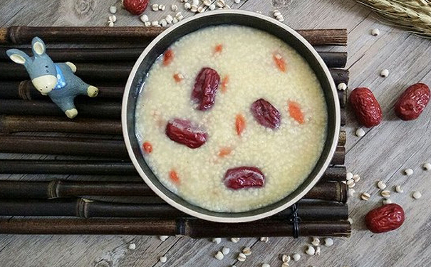 脸色蜡黄吃什么好？脸色蜡黄怎么办？(1)