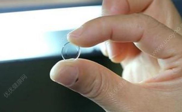 角膜塑形镜危害13万孩子的眼睛，角膜塑形镜的利与弊[