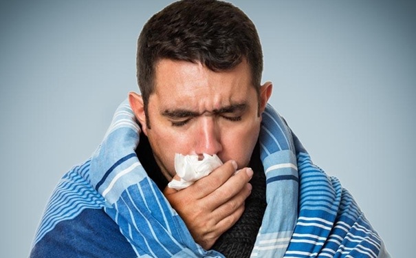 鼻子脱皮严重怎么办？鼻子脱皮严重如何治疗？(1)