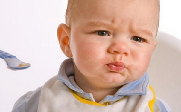 大便黑色不成形是什么原因？为什么大便黑色不成形？[图]