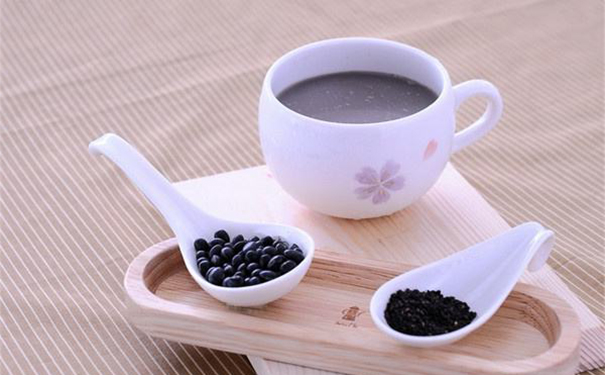 黑豆有补肾的作用吗？黑豆怎么吃补肾效果好？(1)