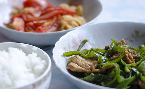 为什么夏季容易上火？上火怎么食疗可以治疗？[图]