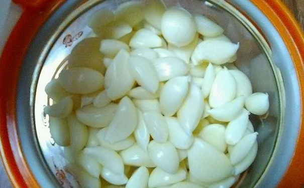 大蒜怎么吃防癌抗癌？大蒜怎么吃对胃好？(1)