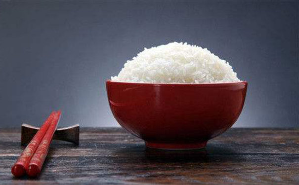 预防脱发的食物都有哪些？吃什么食物可以预防脱发？[图]