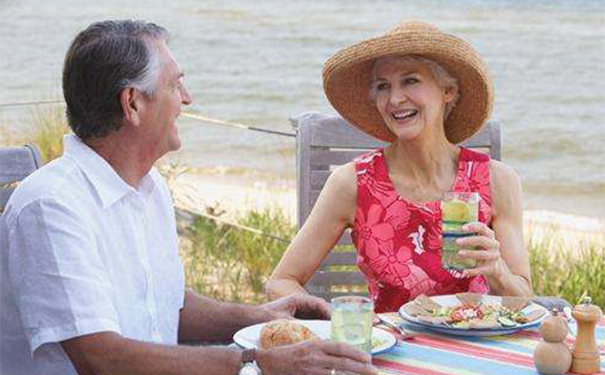 老年人保护心脏怎么吃？老年人日常如何保护心脏？[图]