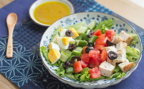 胃病饮食需要注意什么？什么水果适合有胃病的人吃？[图]