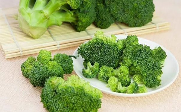 吃什么可以预防乙肝？预防乙肝可以吃什么食物？[图]