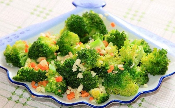 美肤有哪些食物？丰胸该吃什么食物？(1)