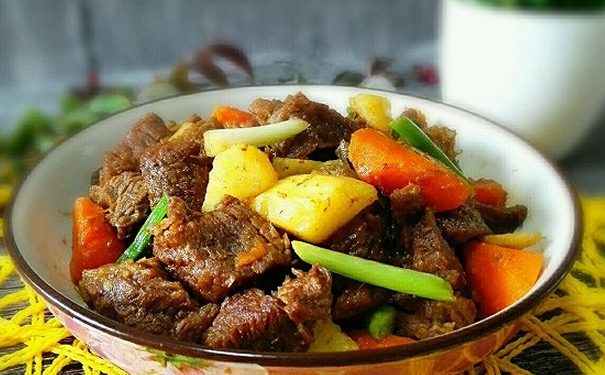 牛肉有有哪些营养？吃牛肉有哪些功效？(1)