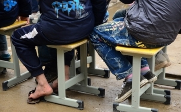 小孩冬天脚冰冷是什么原因？小孩冬天脚凉怎么回事？(1)