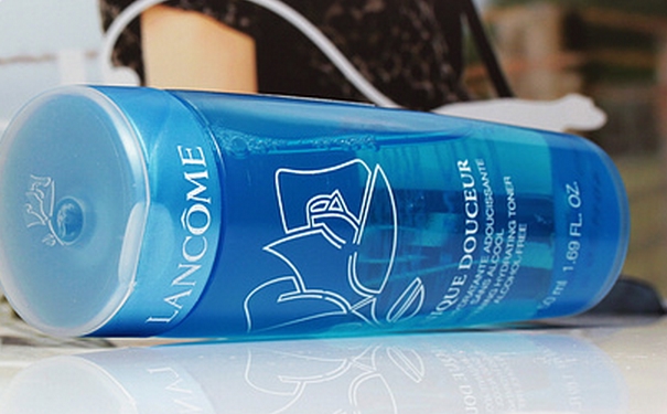 油性皮肤用什么水？控油的产品有哪些？(1)