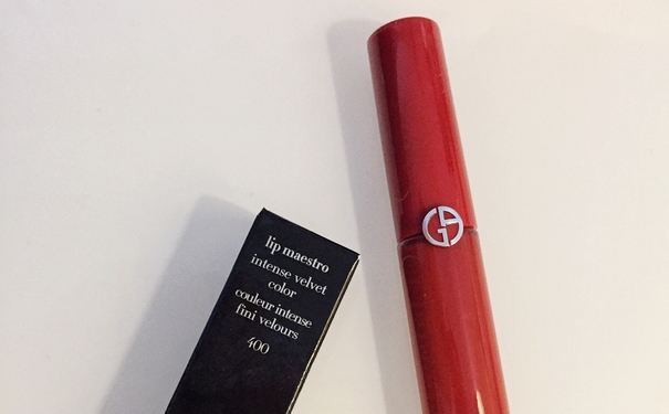 阿玛尼红管怎么涂？阿玛尼唇釉怎么涂好看？(1)