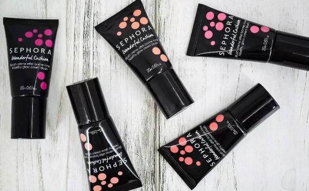 丝芙兰气垫腮红试色丝芙兰柔光气垫腮红色号推荐(1)