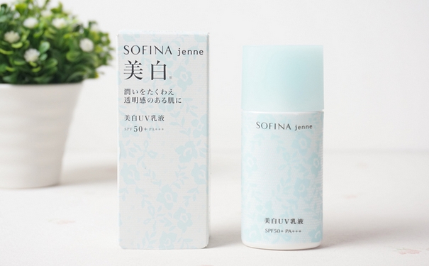 什么牌子的防晒霜效果好？什么牌子的防晒好用？(1)