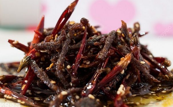 哺乳期喂奶能吃牛肉吗？喂奶期可以吃牛肉吗？(1)