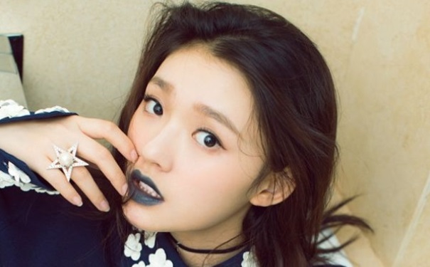 雾霾色口红是什么颜色？雾霾色口红怎么涂好看？(1)