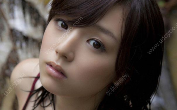 高中女生外阴瘙痒是什么情况？高中女生外阴瘙痒应该怎么办？(1)