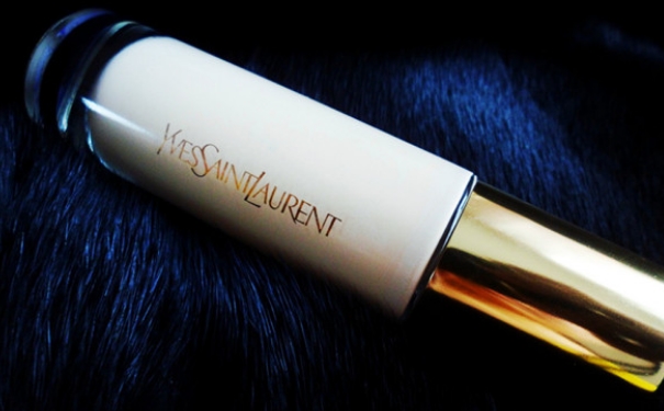 YSL超模粉底液怎么样？YSL超模粉底液好用吗？(1)