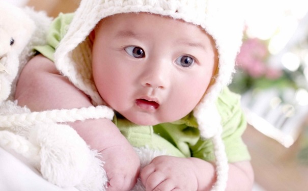 宝宝母乳不耐受怎么办？宝宝为什么母乳乳糖不耐受？[图]