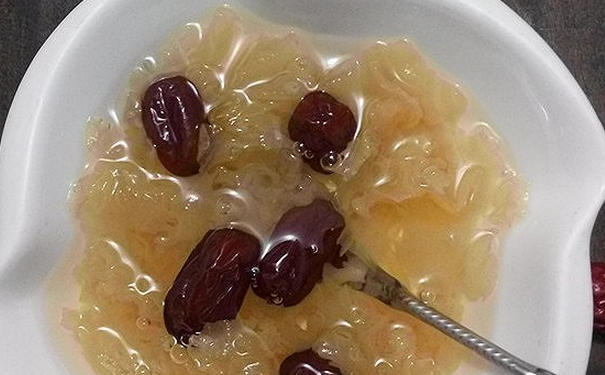 银耳怎么吃才健康？银耳的正确吃法(1)