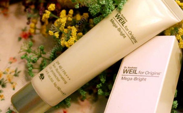 悦木之源韦博士澄白焕采隔离防晒霜spf30+pa+++好用吗？(1)