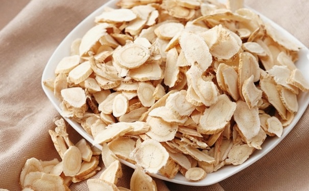 黄芪糖尿病人能喝吗？糖尿病人能吃黄芪吗？[图]