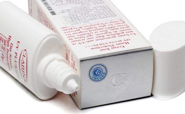 娇韵诗清透美白防晒乳spf30+pa+++好用吗？(1)