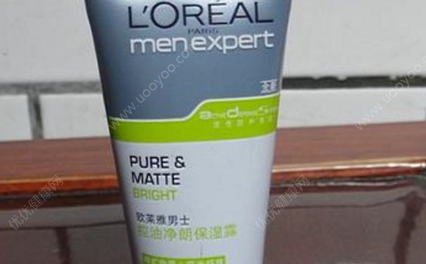 巴黎欧莱雅男士控油净朗保湿露好用吗？(1)