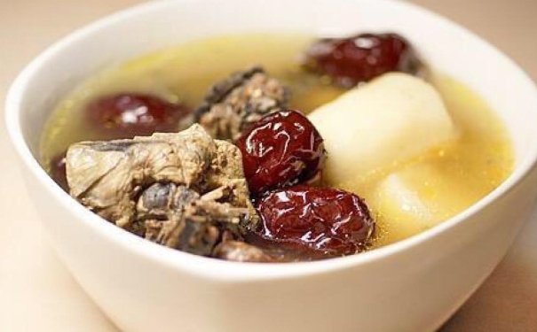 女性吃什么食物丰胸？丰胸食谱是怎样的？(1)