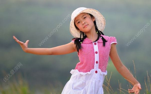 10岁少女长畸胎瘤常喊肚子疼，畸胎瘤是什么病？(1)