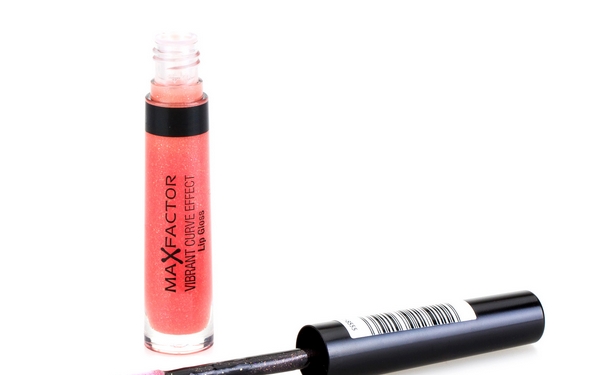 唇釉和唇彩哪个好？唇釉和唇彩有什么区别？(1)