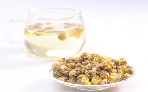 不能喝菊花茶的人有哪些？什么人不宜喝菊花茶？(1)
