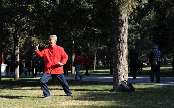 做什么运动对心脏好？日常生活中怎么保养心脏？(1)