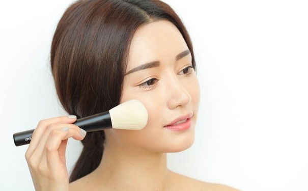 散粉刷哪个牌子好用？散粉刷什么牌子好用？(1)