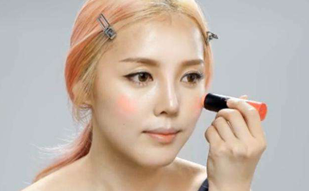 修容棒在哪个步骤使用？修容棒使用步骤是怎样的？(1)