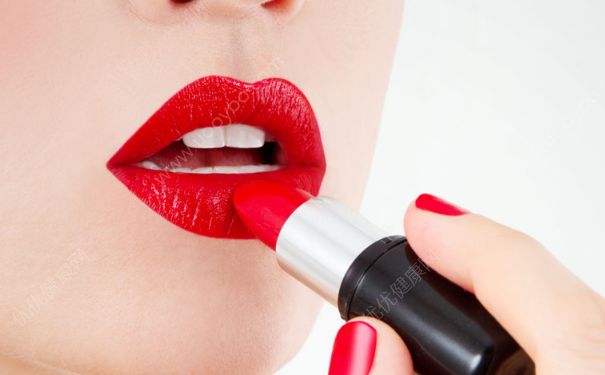 伊蒂之屋唇情物语双色唇膏怎么样？伊蒂之屋唇情物语唇膏色号(1)