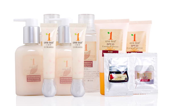 平价眼霜哪个牌子好用？平价眼霜哪个牌子好？(1)