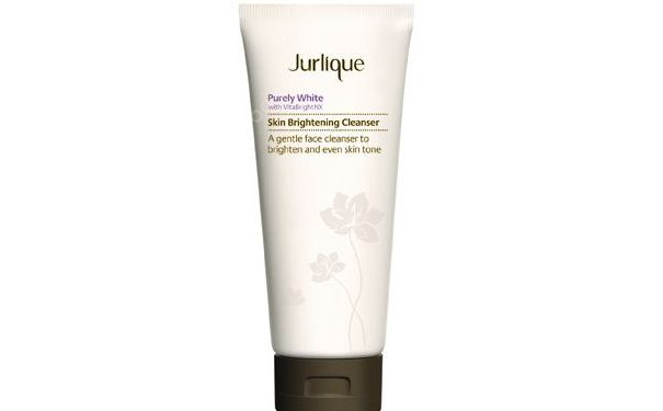 茱莉蔻活机润白紧致莹亮眼霜好用吗？茱莉蔻紧致莹亮眼霜价格(1)