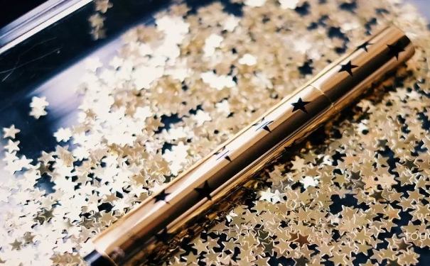 ysl星辰明彩笔多少钱？2017ysl星辰明彩笔专柜价格(1)