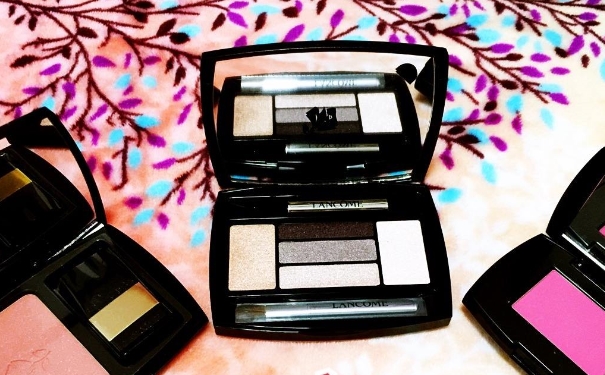 兰蔻五色眼影色号有哪些？兰蔻梦寐五色眼影试色(1)