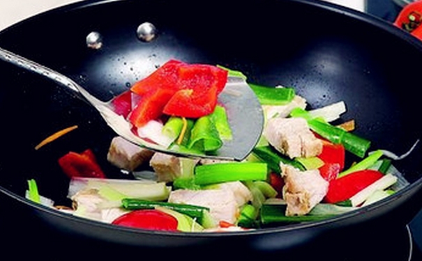 炒菜有什么错误的方法？炒菜时有什么误区？(1)