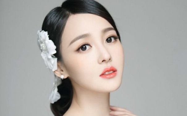 皮肤黄是什么原因引起的？皮肤黄是怎么回事？(1)