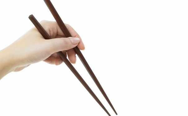 筷子发霉高温能杀死吗？筷子发霉还能用吗？(1)