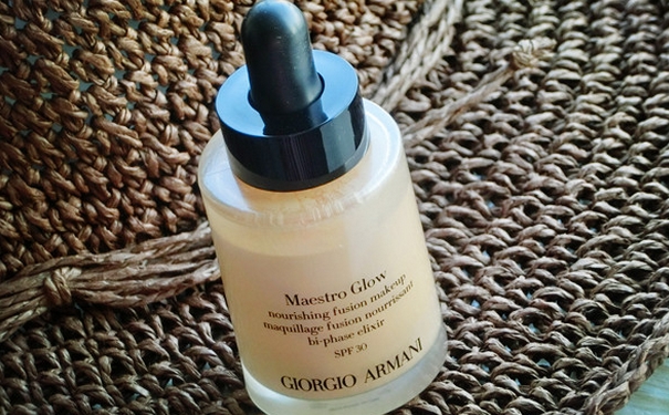 阿玛尼发光小滴管怎么样？阿玛尼发光小滴管好吗？(1)