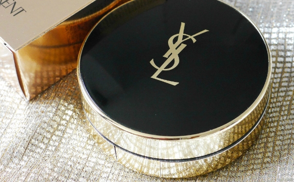 ysl气垫粉底液怎么样？ysl气垫粉底液好用吗？(1)