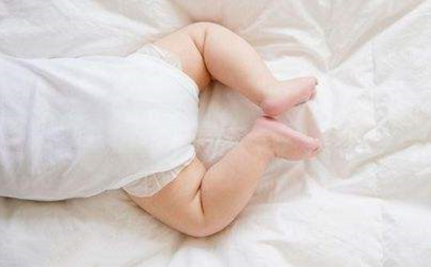 宝宝红屁股可以擦护臀霜吗？宝宝护臀霜什么牌子好？[图]